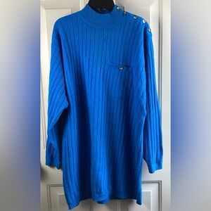 Liz Claiborne women’s ribbed Lambswool and angora Vibrant Blue Crewneck Sweater
